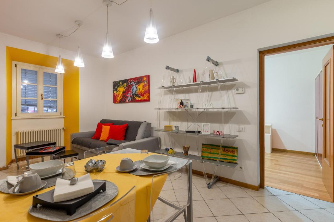 Casa Vacanze Penelope In Centro Storico Триест Экстерьер фото